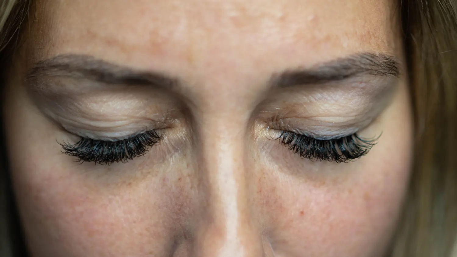 Wimpernverlängerung BELLA CONTURA